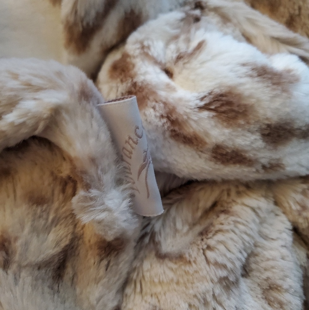 Tourance  Leopard Print Ruffle Scarf - Picture 3 of 4